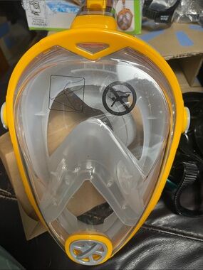 Dolfino Full Face Snorkel Mask in Yellow and Clear